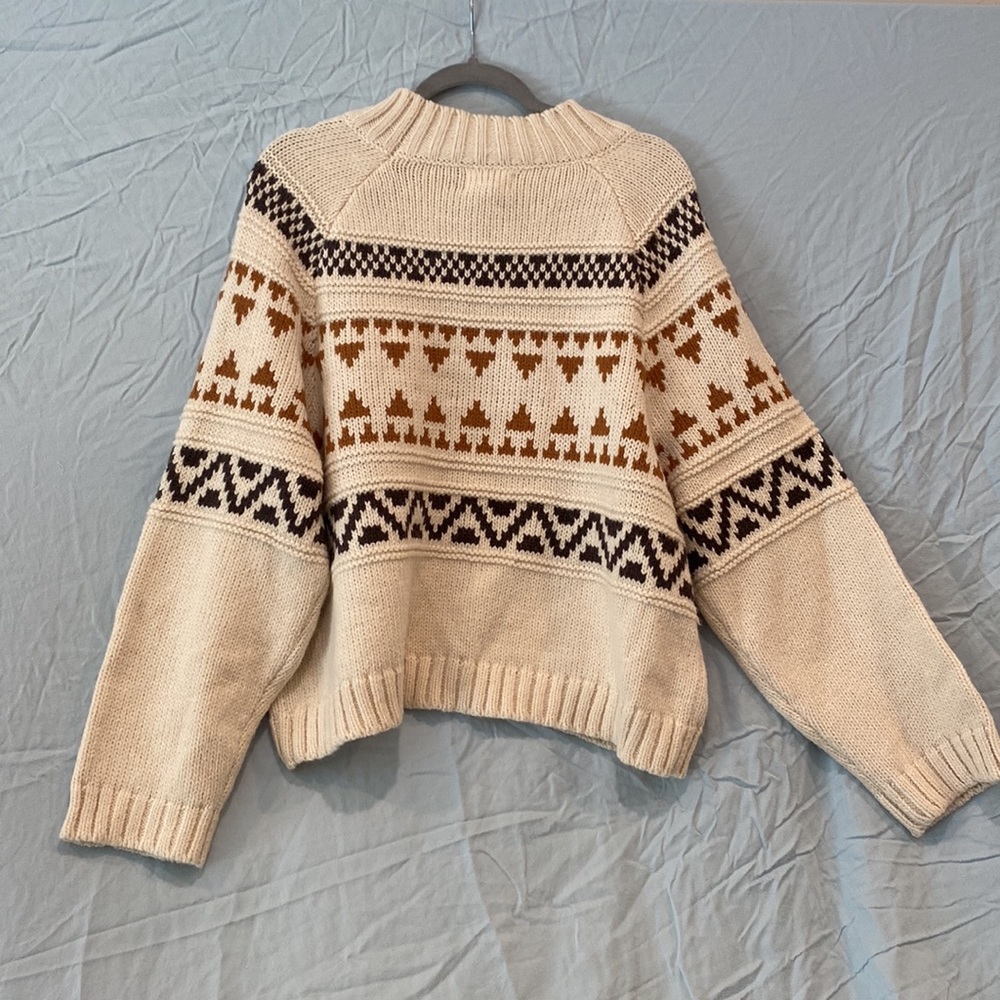 Universal Thread Knit Sweater - Picture 2 of 3